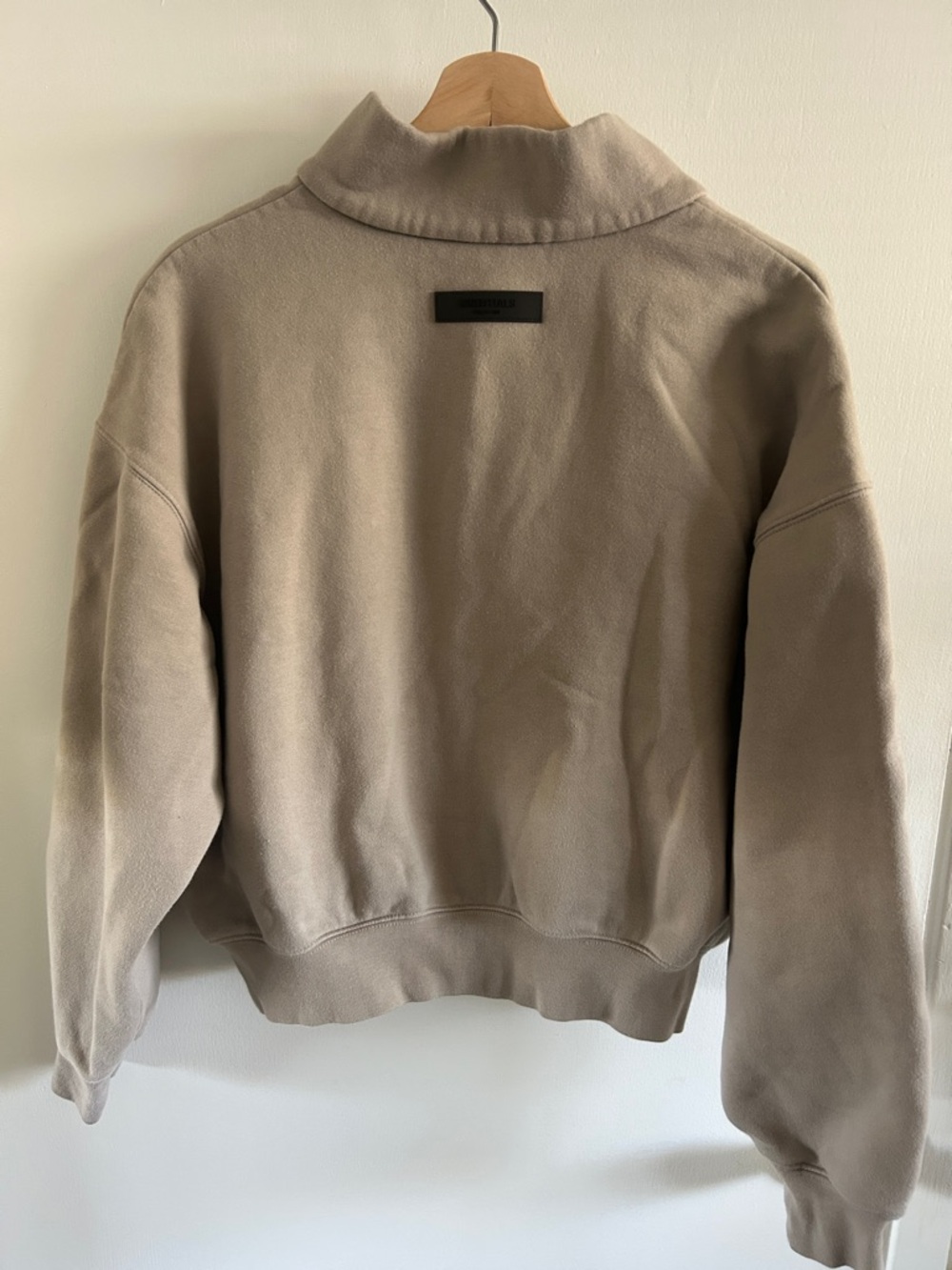 Essentials Fear of God zip up jacket - fits up to Women’s L! - Picture 4 of 7